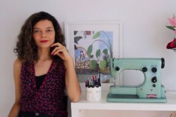 Imagem Satisfação e liberdade: há 2 anos ela decidiu costurar as próprias roupas
